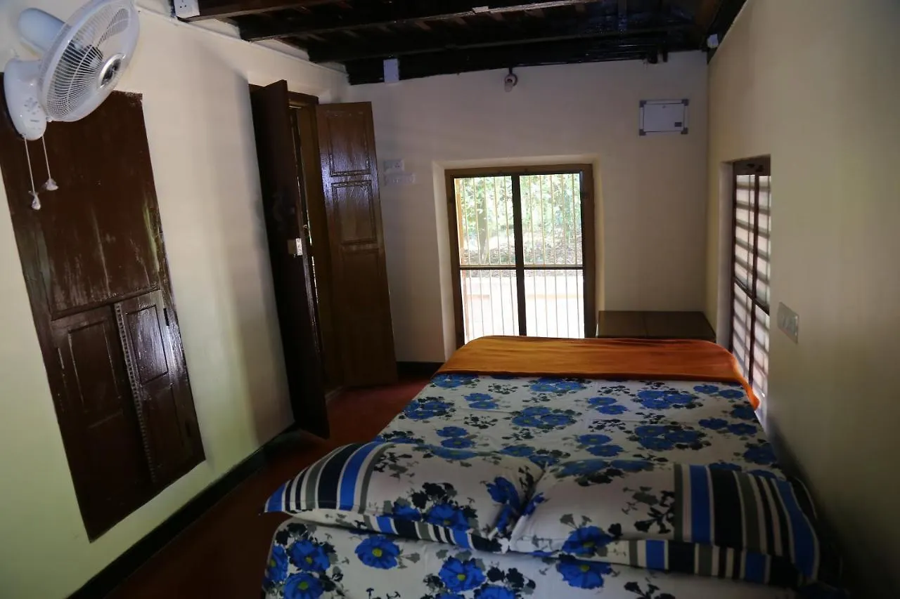 The Mana-Heritage Stay - Chengazhimattam Mana Kottayam